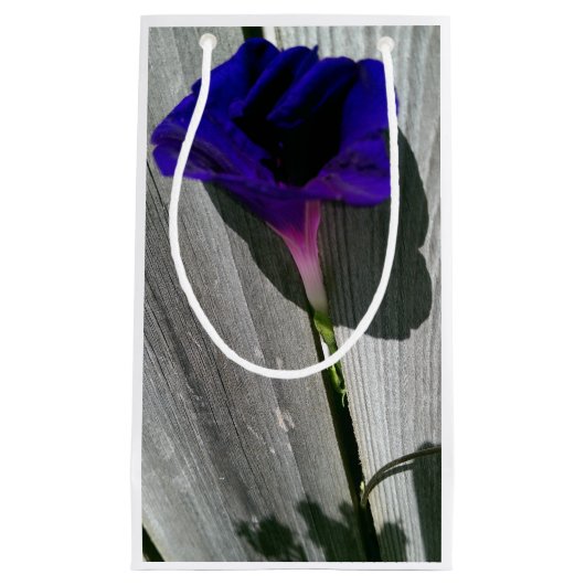 Paarse Floral Klein Cadeauzakje (Voorkant)