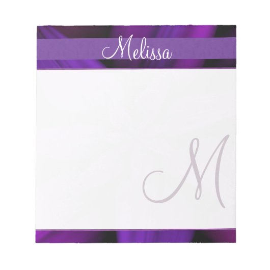 Paarse Floral Monogram Notitieblok (Voorkant)