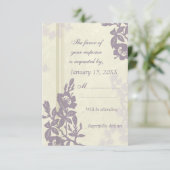 Paarse Floral RSVP-bruiloft RSVP Kaartje (Staand voorkant)