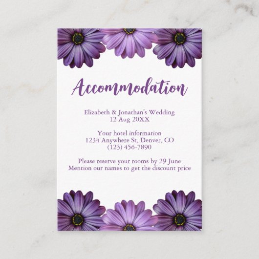 Paarse Floral Wedding Accommodatie Informatiekaartje (Voorkant)