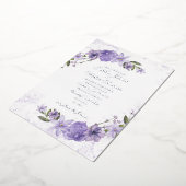 Paarse Floral Wedding Folie Uitnodiging (Gedraaid)