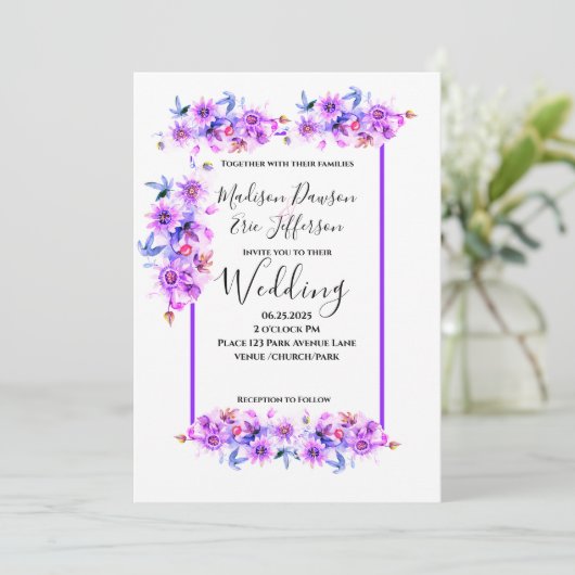Paarse Floral Wedding Kaart (Staand voorkant)