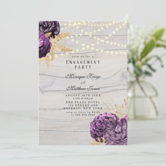 Paarse Floral Wood String Lights Engagement Party Kaart (Staand voorkant)
