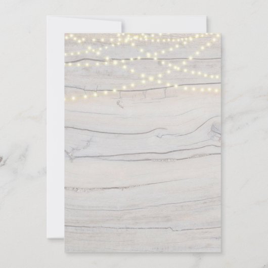 Paarse Floral Wood String Lights Engagement Party Kaart (Achterkant)