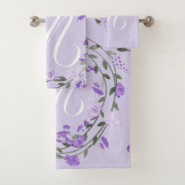 Paarse Floral Wreath Monogram Bad Handdoek
