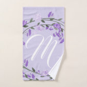 Paarse Floral Wreath Monogram Bad Handdoek (Handdoek)