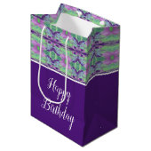 Paarse Flower Accented Gift Bag Medium Cadeauzakje (Voorkant Gekanteld)