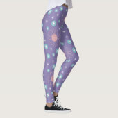 Paarse Flower Leggings – Chic & Comfy Fit (Rechts)