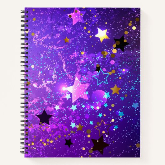 Paarse folieachtergrond met sterren notitieboek (Voorkant)