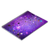 Paarse folieachtergrond met sterren notitieboek (Linkerzijde)