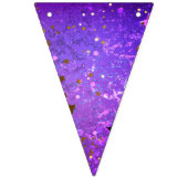 Paarse folieachtergrond met sterren vlaggetjes (Eerste vlag)