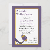 Paarse Footballs bruiloft Shower Uitnodiging (Voorkant)