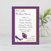 Paarse Footballs bruiloft Shower Uitnodiging (Staand voorkant)