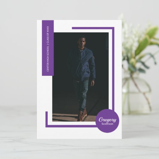 Paarse foto Modern Foto Afstuderen Uitnodigen (Staand voorkant)