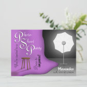 Paarse fotoshoot feestuitnodigingen kaart (Staand voorkant)