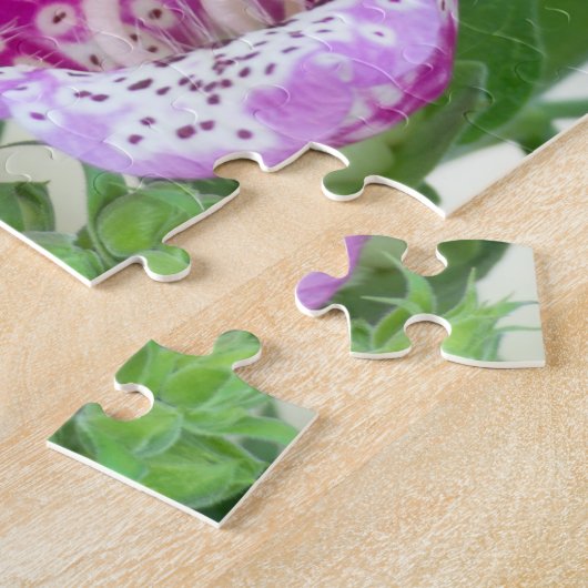 Paarse Foxglove in Full Bloom Legpuzzel (Zijkant)