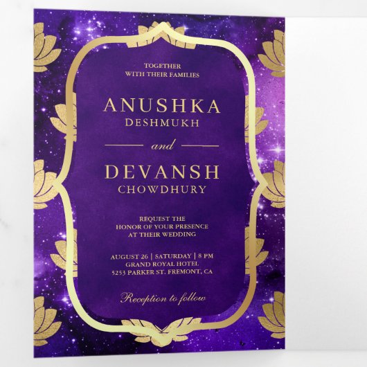 Paarse Galaxy Gold Lotus QR-code Indiaas huwelijk Drieluik Uitnodiging (Binnenzijde eerst)