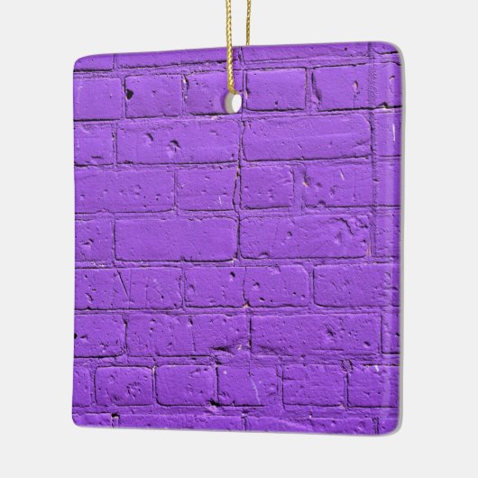 Paarse gebarsten wand keramisch ornament (Links)