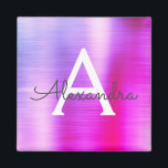 Paarse Geborsteld Metaal Monogram Naam Magneet<br><div class="desc">Paarse Nep Folie Metallic Geborsteld Metaal Monogram Naam en Initiaal Feest Magnet. Dit is het perfecte cadeau voor 16e verjaardag,  trouwdag,  bruidsfeest,  jubileum,  babyfeest of vrijgezellenfeest voor iemand die van glamour luxe en chic stijlen houdt.</div>