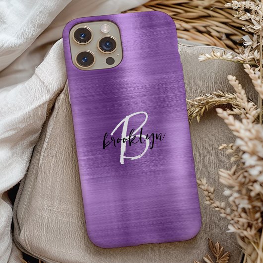 Paarse geborsteld metaal zwart wit script monogram Case-Mate iPhone case
