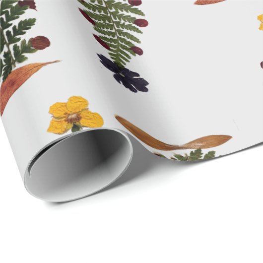 Paarse & geelgedroogde persbloem kerstboom cadeaupapier (Rol Hoek)