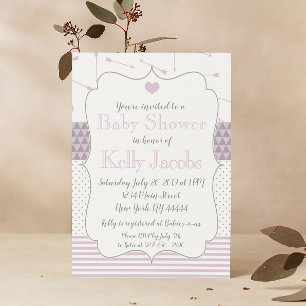 Paarse gelaagde hartwijlen Baby shower uitnodiging