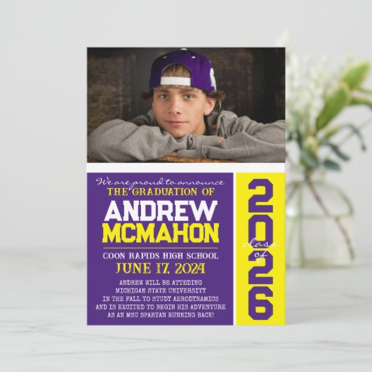 Paarse & gele Afstuderen foto aankondiging (Staand voorkant)
