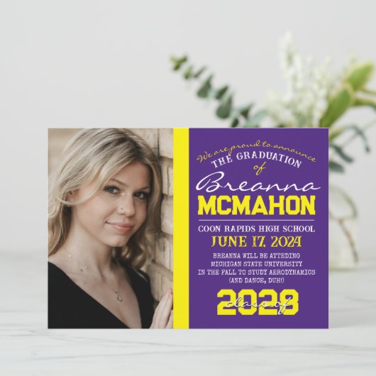 Paarse & gele Afstuderen foto aankondiging (Staand voorkant)