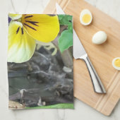 Paarse & Gele Pansy Theedoek (Quarter Fold)