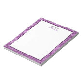 Paarse geometrische rand met monogram notitieblok (Linkerzijde)