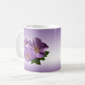 Paarse Geranium Flowers Koffiemok (Voorkant links)