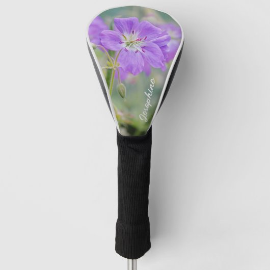 Paarse Geranium Wildflower foto en aangepaste naam Golfheadcover (Voorkant)