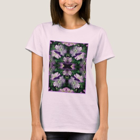 Paarse Geraniumbloemen Abstract vermenigvuldigd T-shirt (Voorkant)