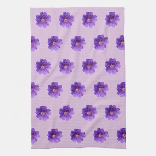 Paarse Geraniumventilator naadloos patroon op Theedoek (Verticaal)