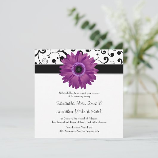 Paarse Gerbera Daisy Black Scroll Design Wedding Kaart (Staand voorkant)