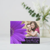 Paarse Gerbera Daisy Flower Photo Wedding Save The Date (Staand voorkant)