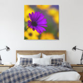 Paarse Gerbera Tussen Gele Bloemen Canvas Afdruk (Insitu (Slaapkamer))