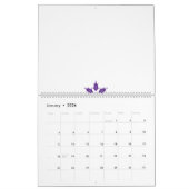 Paarse, gestileerde florale mandala ontwerp op een kalender (Jan 2026)