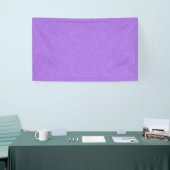 Paarse gestructureerd oppervlak met wervelend patr spandoek (Beurs)