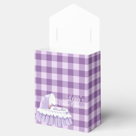 Paarse Gingham-Baby & Ruffled Bassinet Favor Boxes Bedankdoosjes (Geopend)