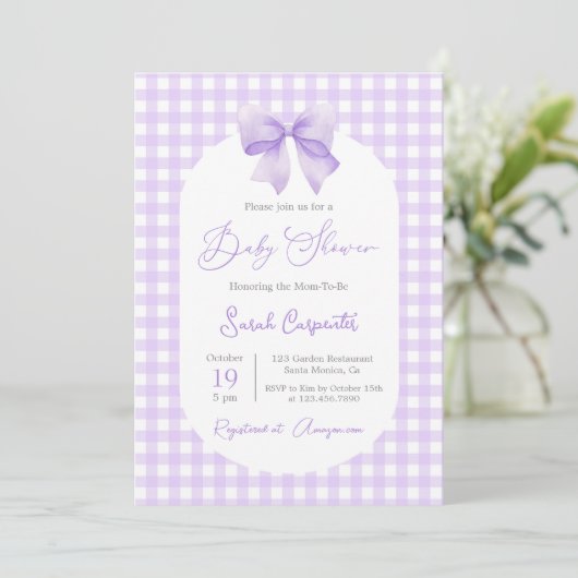 Paarse Gingham Baby shower uitnodiging met boog (Staand voorkant)