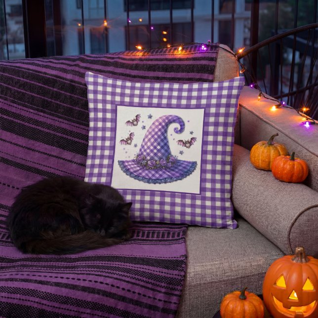 Paarse Gingham Halloween Heksenhoed & Vleermuizen Kussen (Creator heeft geüpload)