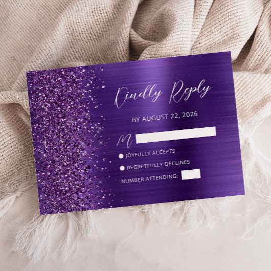 Paarse Glam Glitter Script Bruiloft RSVP Kaart