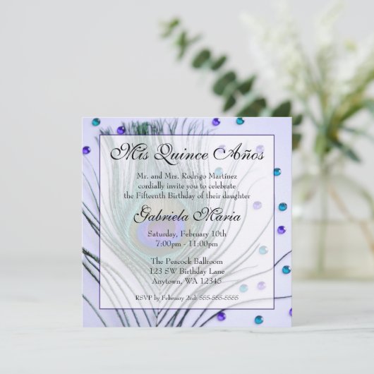 Paarse Glam Peacock Feather Quinceanera Birthday Kaart (Staand voorkant)