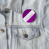 Paarse glitter bride's entourage bridesmaid button (In situ)