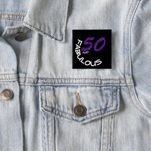 Paarse Glitter Girly 50 en Fabulous Birthday Vierkante Button 5,1 Cm (In situ)