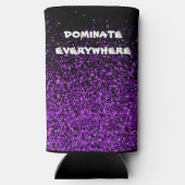 Paarse glitter op zwart domineren overal | seltzer blikjeskoeler (Achterkant)