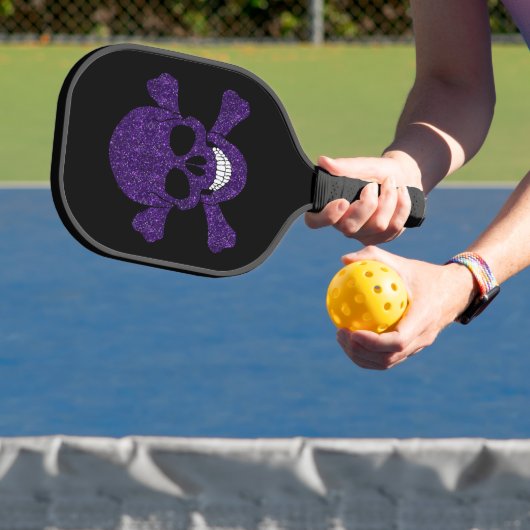 Paarse glitter schedel en kruisbeenderen pickleball paddle (Insitu)