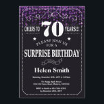 Paarse Glitter Surprise 70th Birthday Invitation Kaart<br><div class="desc">Paarse Glitter Surprise 70th Birthday Invitation. Witte Typografie. Achtergrond zwart-wit karton. Volwassen verjaardag. Mannelijke Mannen of vrouwen: Birthday. Kinder jongen of meisje Lady Teen Teenage Bday Invite. 13e 15e 16e 18e 21e 30e 40e 50e 60e 70e 80e 90e 100e. Elke leeftijd. Voor verdere aanpassing, te klikken gelieve de knoop "van...</div>