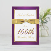 Paarse, Gold en White 100e verjaardag Uitnodiging (Staand voorkant)